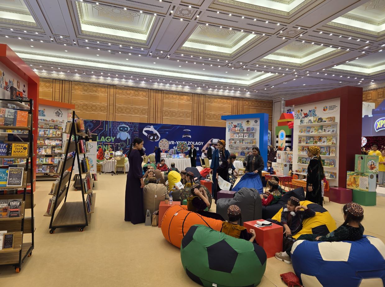 Aşgabatda “Kids Expo: ähli zat çagalar üçin” atly halkara sergi-ýarmarkasy öz işine başlady