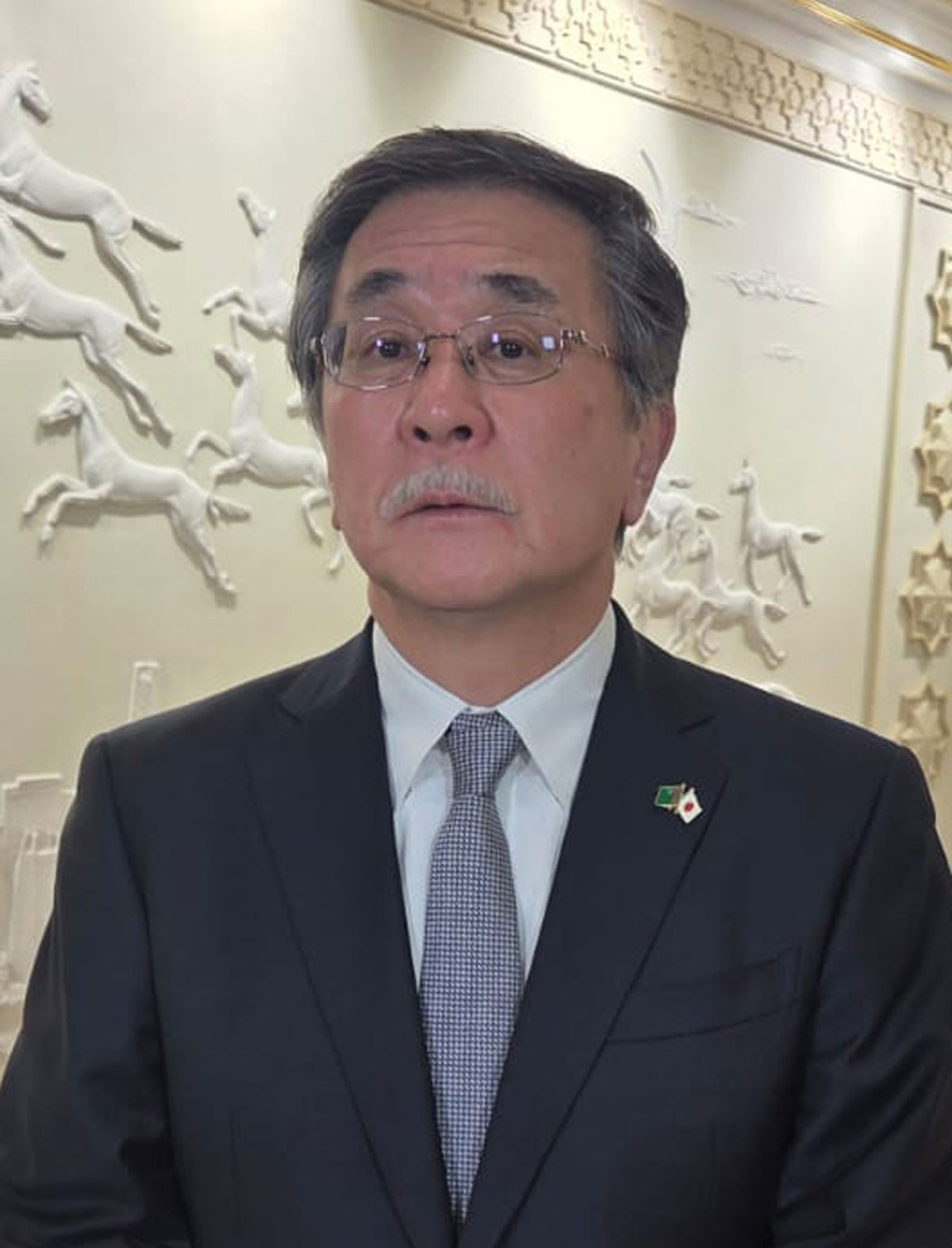 Gahryman Arkadagymyz Türkmen-ýapon dostluk toparynyň ýolbaşçysy bilen netijeli gepleşikler geçirdi