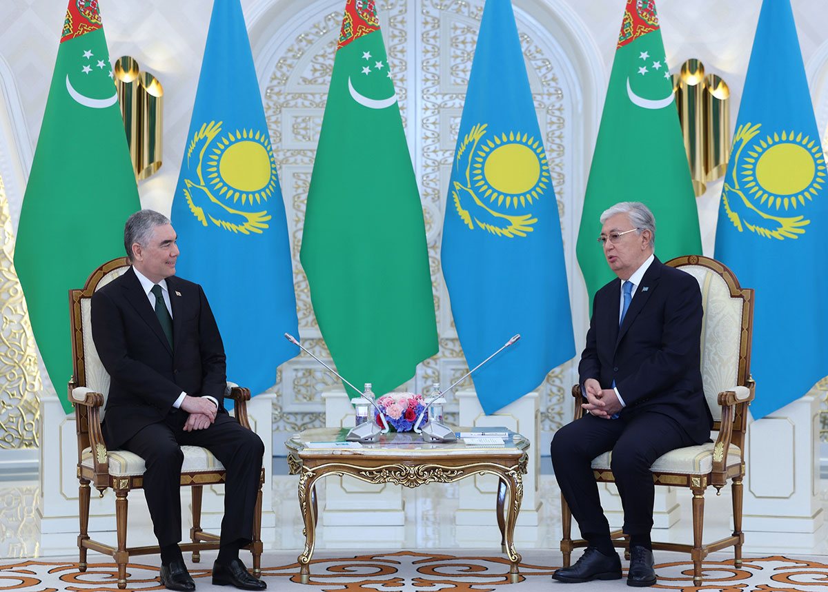 Hero-Arkadag invited the President of Kazakhstan to visit Turkmenistan