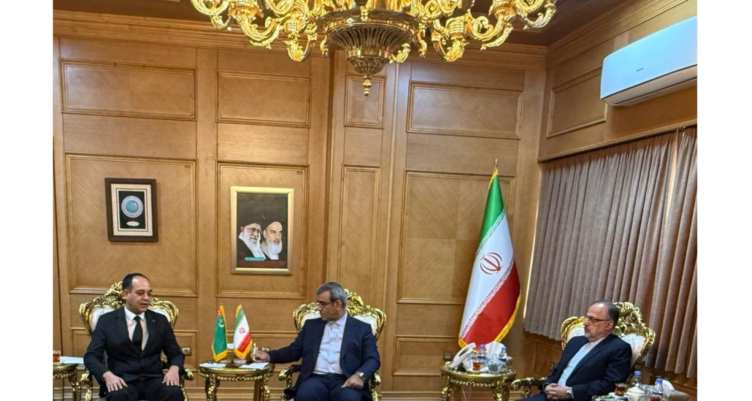 Türkmenistan bilen Eýran sebitleriň arasyndaky medeni hyzmatdaşlygy ara alyp maslahatlaşdylar