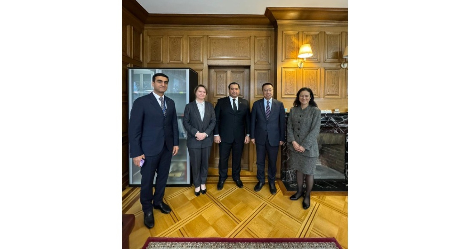 Türkmenistan Merkezi Aziýa ýurtlarynyň integrasiýasy meselelerine bagyşlanan BSG we ADB forumyna gatnaşdy